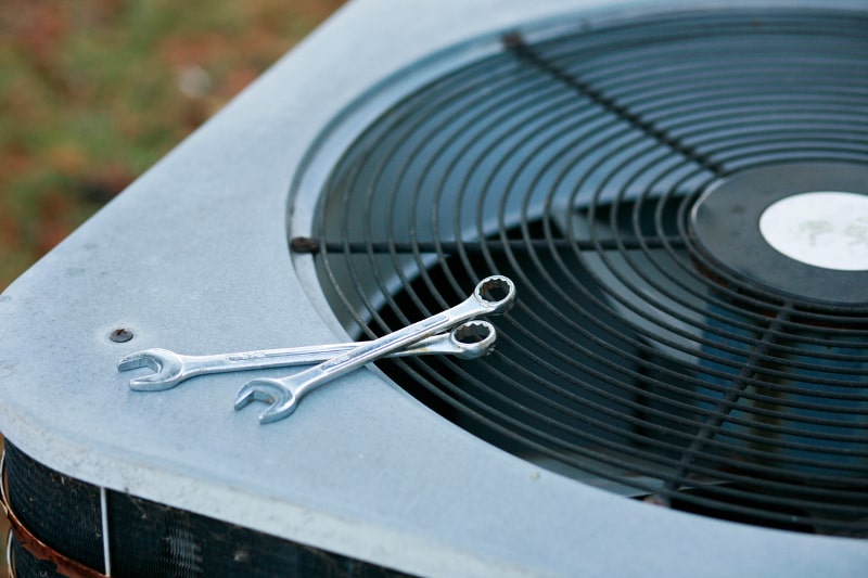 Why Does Your Heat Pump Turn On and Off All the Time?
